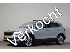 Skoda Karoq - 1.5 TSI ACT Business Edition Plus NL-Auto Pano-Dak I Sport-Interieur