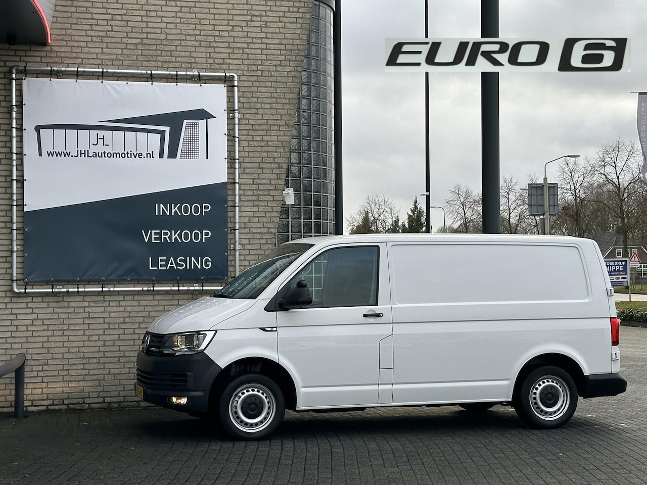 Volkswagen Transporter - 2.0 TDI L1H1*A/C*CRUISE*HAAK* - AutoWereld.nl