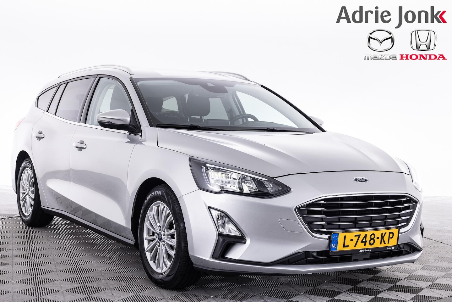 Ford Focus Wagon - 1.0 EcoBoost Hybrid Titanium X Business | APPLE CARPLAY | ACHTERUITRIJCAMERA | PARKEERSENS - AutoWereld.nl