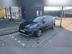 Kia Niro - 1.6 GDi Hybrid DynamicLine 1e eigenaar | Dealeronderhouden | Navigatie |