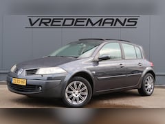 Renault Mégane - 1.6-16V Tech Line