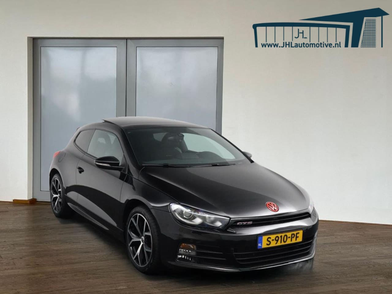 Volkswagen Scirocco - 2.0 TSI 220PK GTS*PANO*DSG*ECC*LED*NAVI*CARPLAY* - AutoWereld.nl