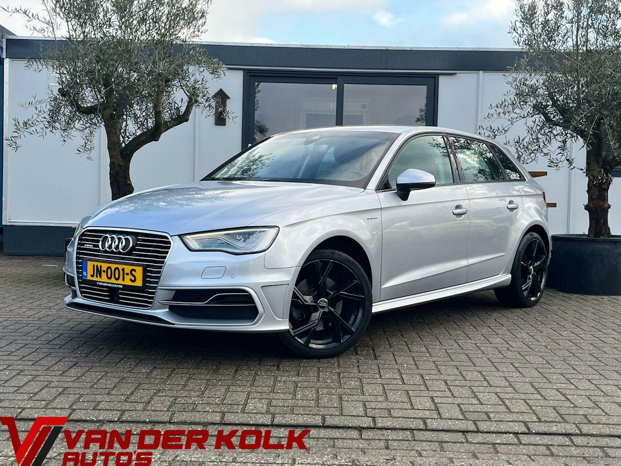 Audi A3 Sportback - 1.4 e-tron PHEV Ambition Pro Line plus Leder Led Navi Cruise Climate - AutoWereld.nl