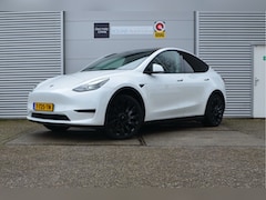 Tesla Model Y - RWD 58 kWh 20" All-Season, AutoPilot