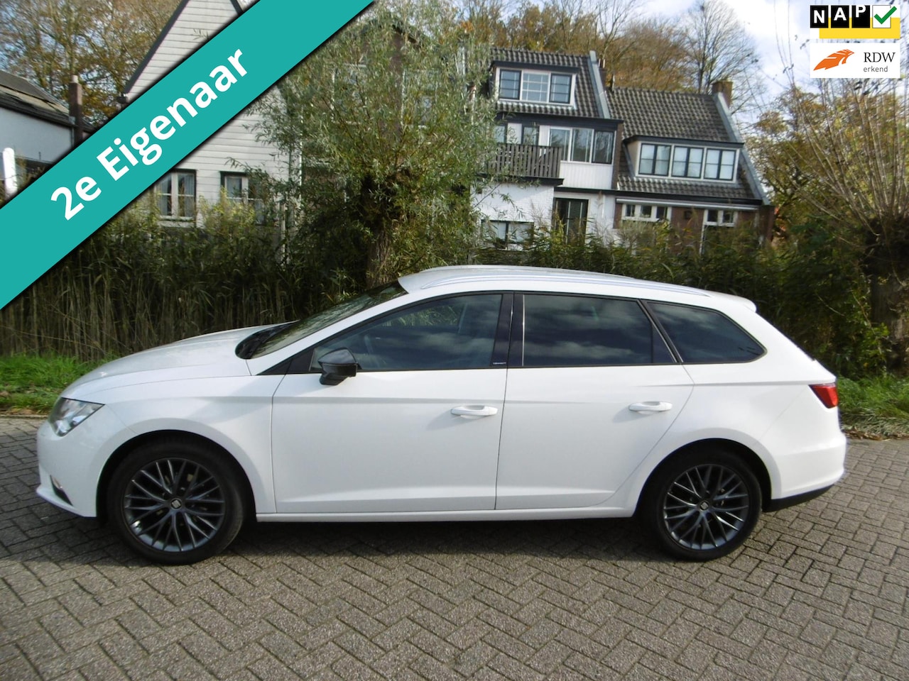 Seat Leon ST - 1.2 TSI Style 110pk 2e eig. Clima Cruise Trekhaak 1300kg PDC - AutoWereld.nl