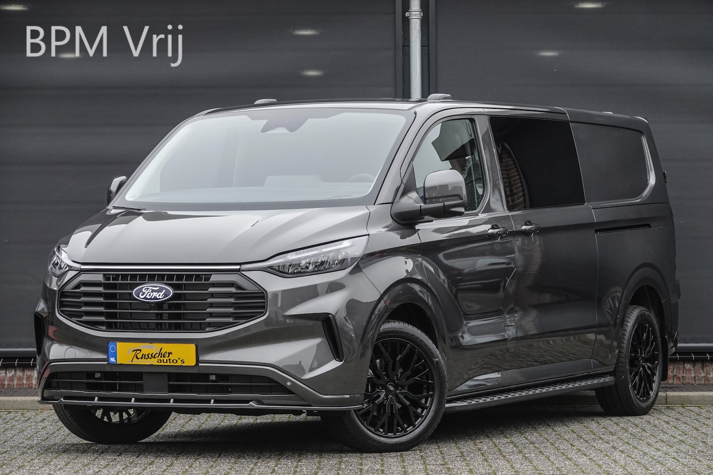 Ford Transit Custom - L2H1 Dubbel Cabine 2.0Tdci 170Pk Aut. | Limited | 360° Camera | 2xSchuifdeur | Spoilerpack - AutoWereld.nl