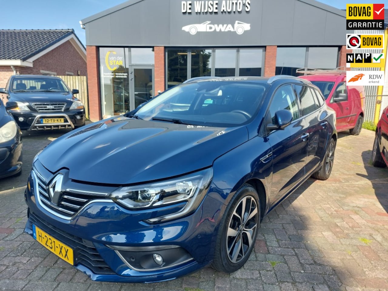 Renault Mégane Estate - 1.3 TCe Bose-AUTOMAAT-EASY LIFE PACK-PACK CRUISING - AutoWereld.nl