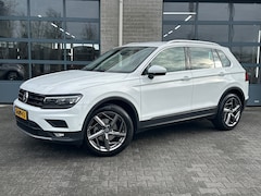 Volkswagen Tiguan - 1.5 TSI ACT Highline | TREKHAAK | CAMERA | STOELVERWARMING |