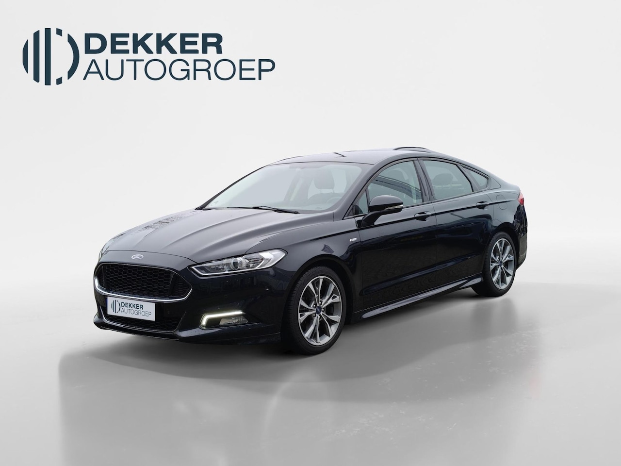 Ford Mondeo - 1.5 ST Line - Sportonderstel - 18" velgen - SYNC 3 - AutoWereld.nl