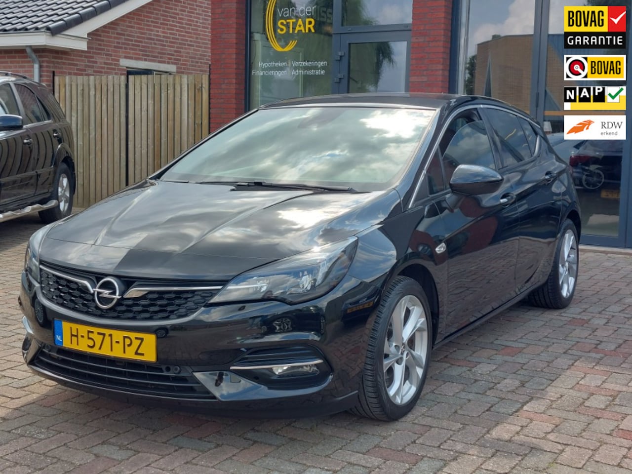 Opel Astra - 1.2 Edition+ /incl BTW/Multim.pakket/Nav. /Winterpakket/achteruitrijcamera - AutoWereld.nl