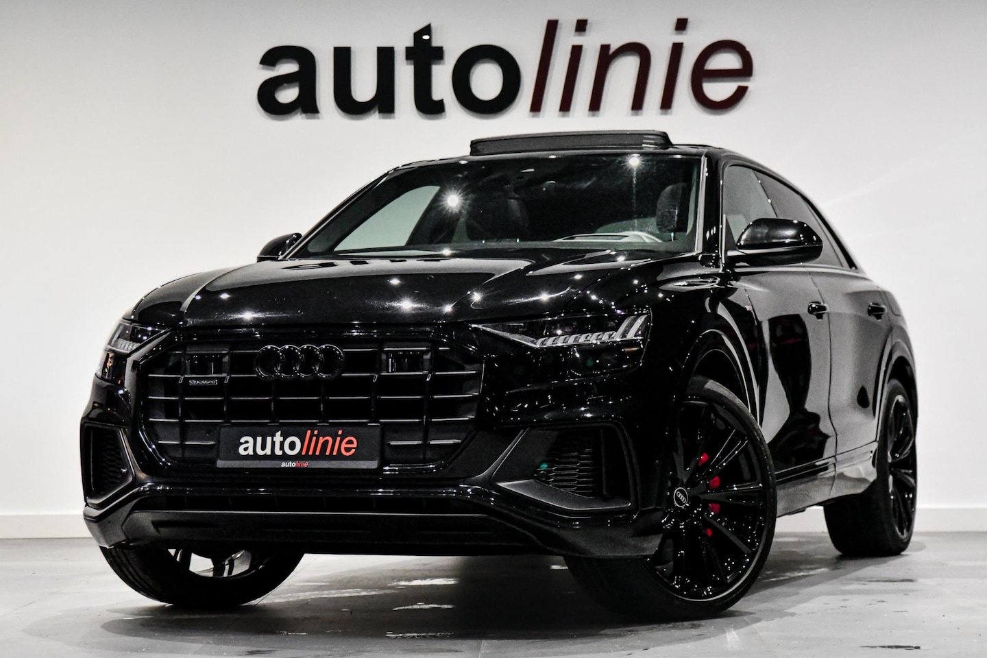 Audi Q8 - 55 TFSI e quattro 3x S-Line. Luchtv, Nightvision, Pano, ACC, HUD, Softcl, B&O, Keyless, Ca - AutoWereld.nl