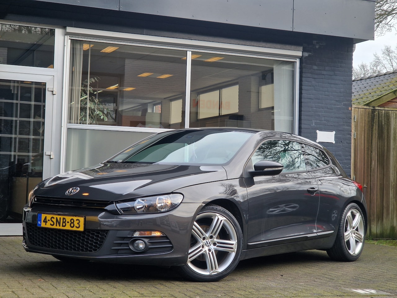 Volkswagen Scirocco - 1.4 TSI AIRCO / CRUISE / PDC - AutoWereld.nl