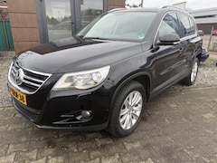 Volkswagen Tiguan - 2.0 TSI Sport&St.4M*AUTOMAAT*CAMERA*NAVI