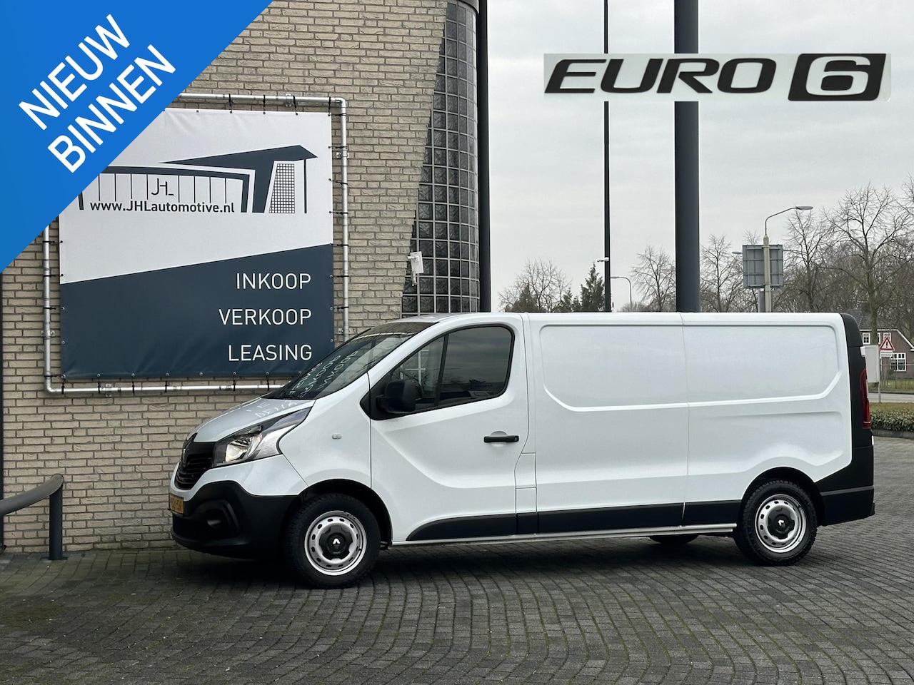 Renault Trafic - 1.6 dCi T29 L2H1*A/C*CRUISE*NAVI*HAAK* - AutoWereld.nl