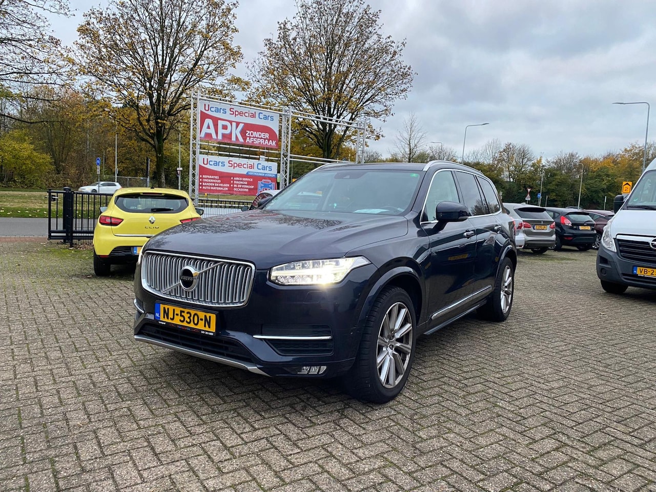 Volvo XC90 - 2.0 D5 AWD Inscription 2.0 D5 AWD Inscription - AutoWereld.nl