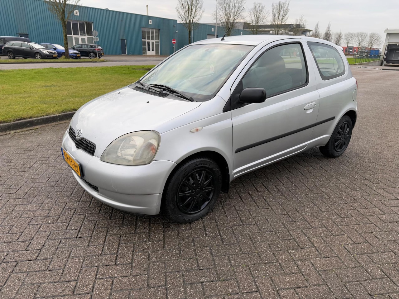 Toyota Yaris - 1.3-16V VVT-i Luna 5 deurs Airco - AutoWereld.nl