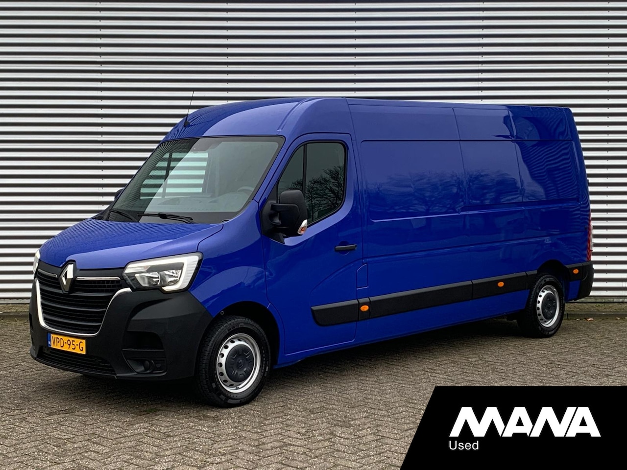 Renault Master - T35 2.3 dCi 135 L3H2 Comfort Cruise Airco Bijrijdersbank NAVI Bluetooth Sensoren Airbag LE - AutoWereld.nl