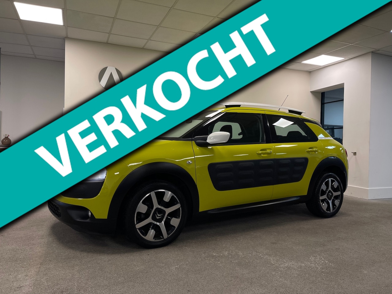 Citroën C4 Cactus - 1.2 PureTech Business|ALLSEASONS|VEEL OPTIES - AutoWereld.nl