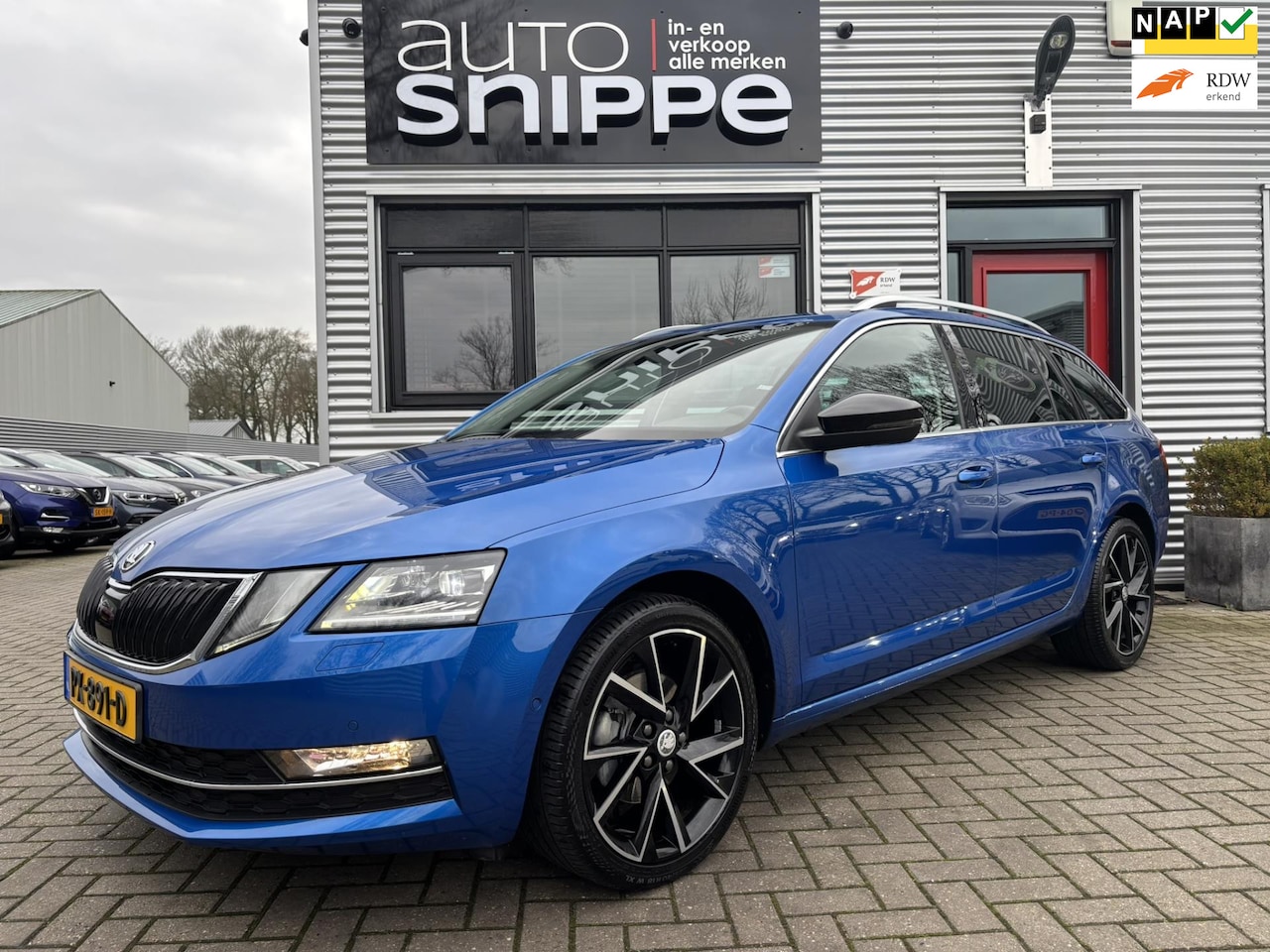 Skoda Octavia Combi - 1.0 TSI Greentech Style Business AUTOMAAT-CLIMA-CRUISE-KEYLESS-STOELVERWARMING-APPLE CARPL - AutoWereld.nl