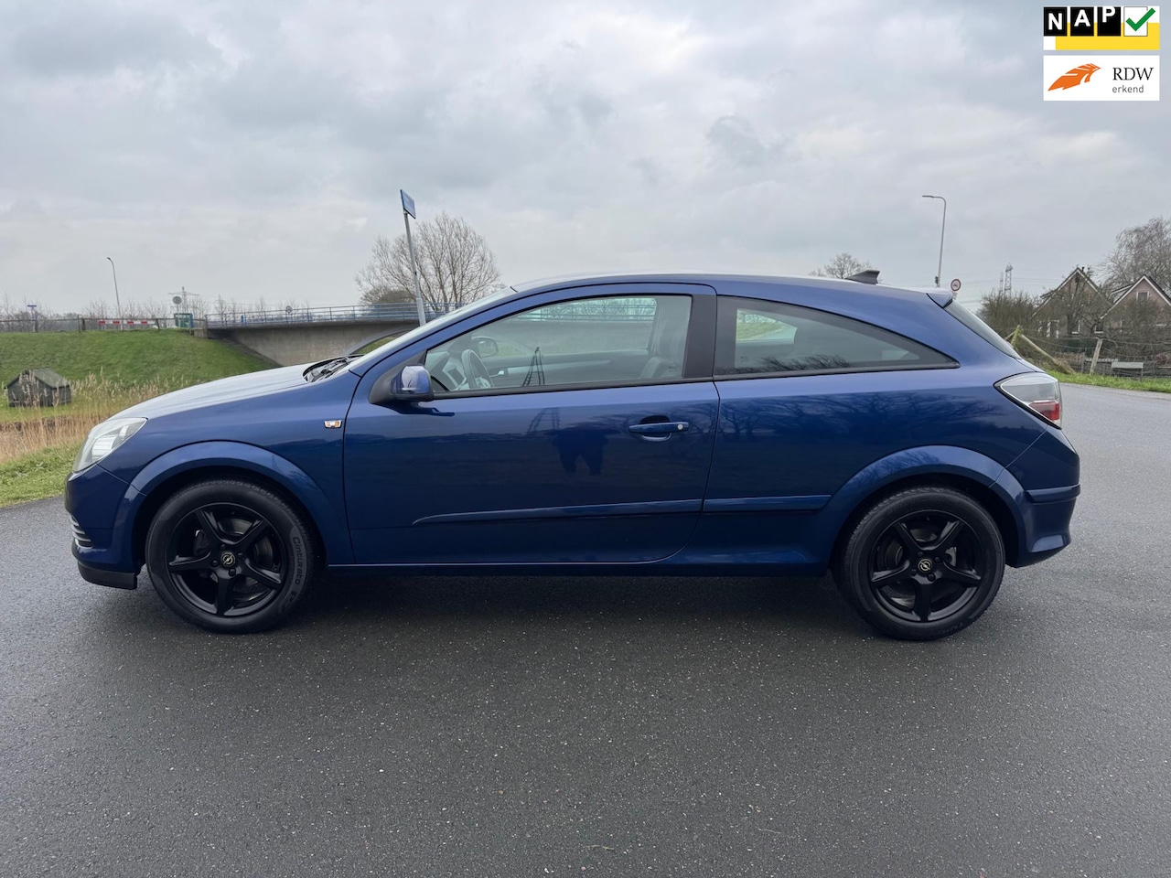 Opel Astra GTC - 1.4 Enjoy 1.4 Enjoy - AutoWereld.nl