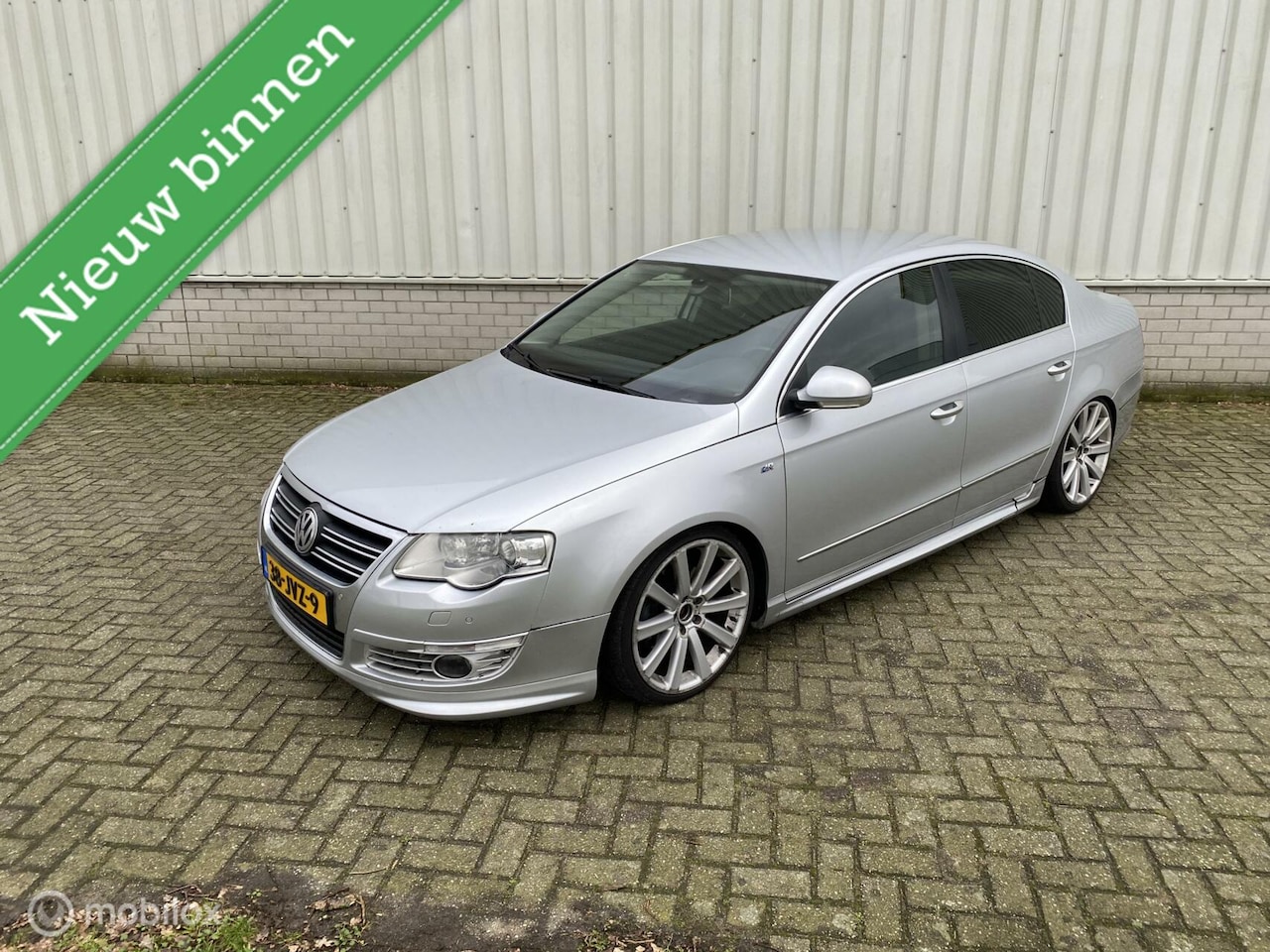 Volkswagen Passat - 2.0 TDI Highline R-Line Fabrieks af - AutoWereld.nl