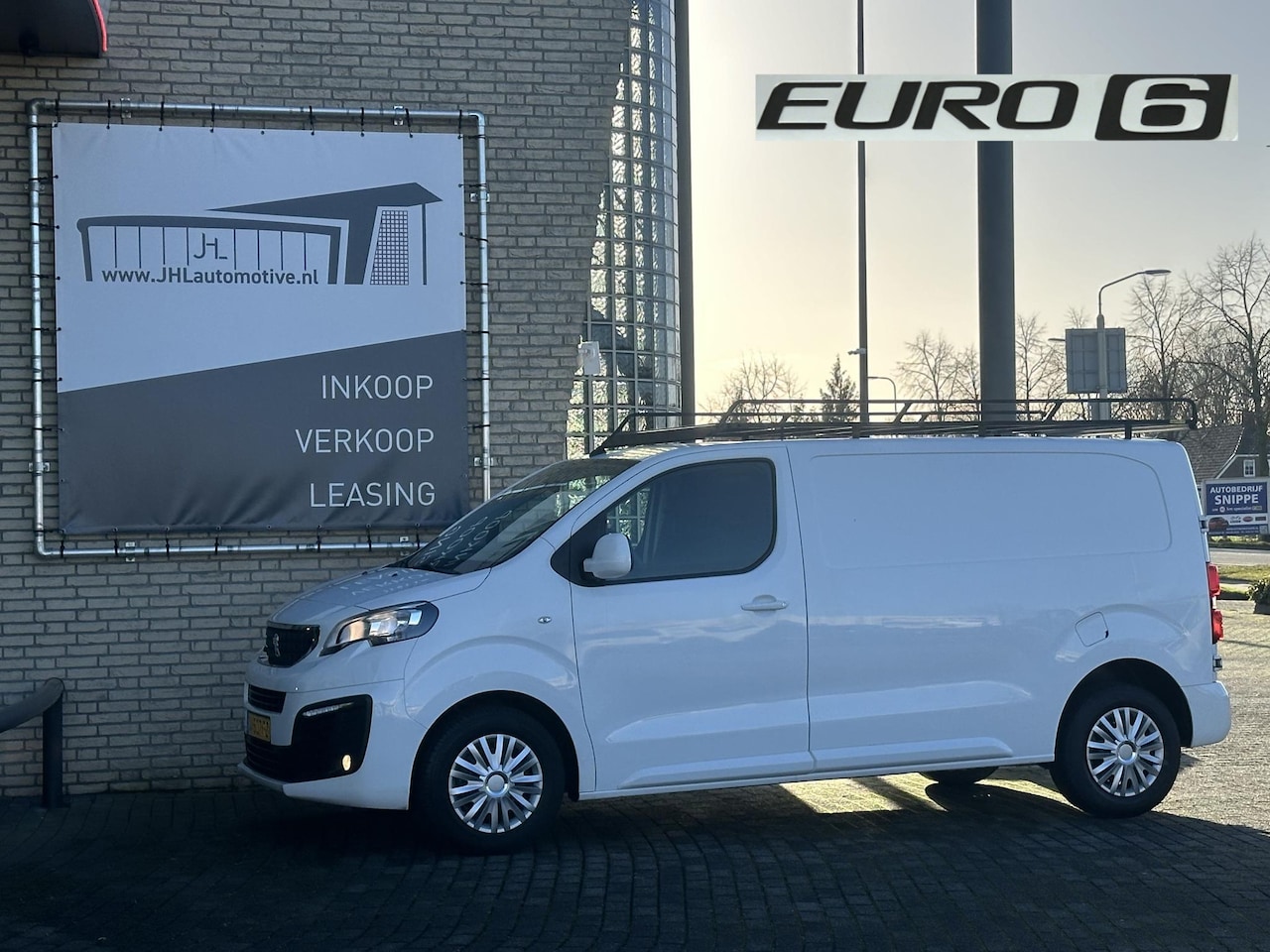 Peugeot Expert - 231S 2.0 BlueHDI 120 Premium Pack*NAVI*A/C*CRUISE* - AutoWereld.nl