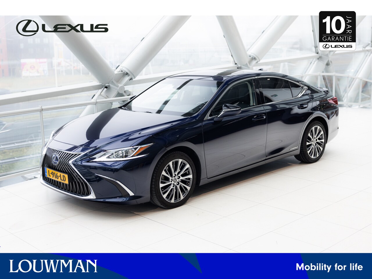 Lexus ES - 300h Business Line | Adaptive Cruise control | Stoelverwarming | Carplay | - AutoWereld.nl