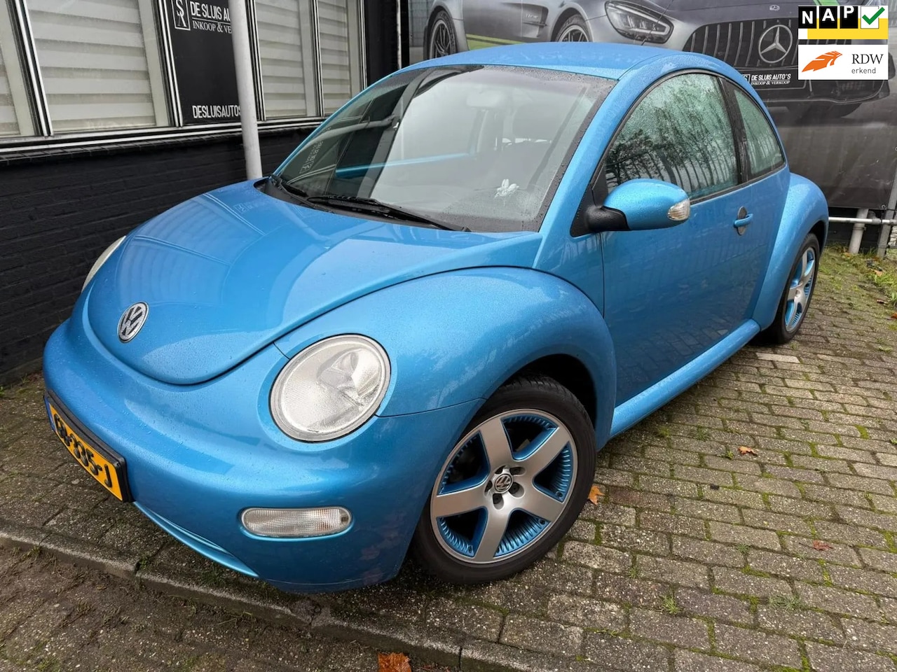 Volkswagen New Beetle - 1.6 COASTAL Uitv Airco 17inc SantaVelgen - AutoWereld.nl