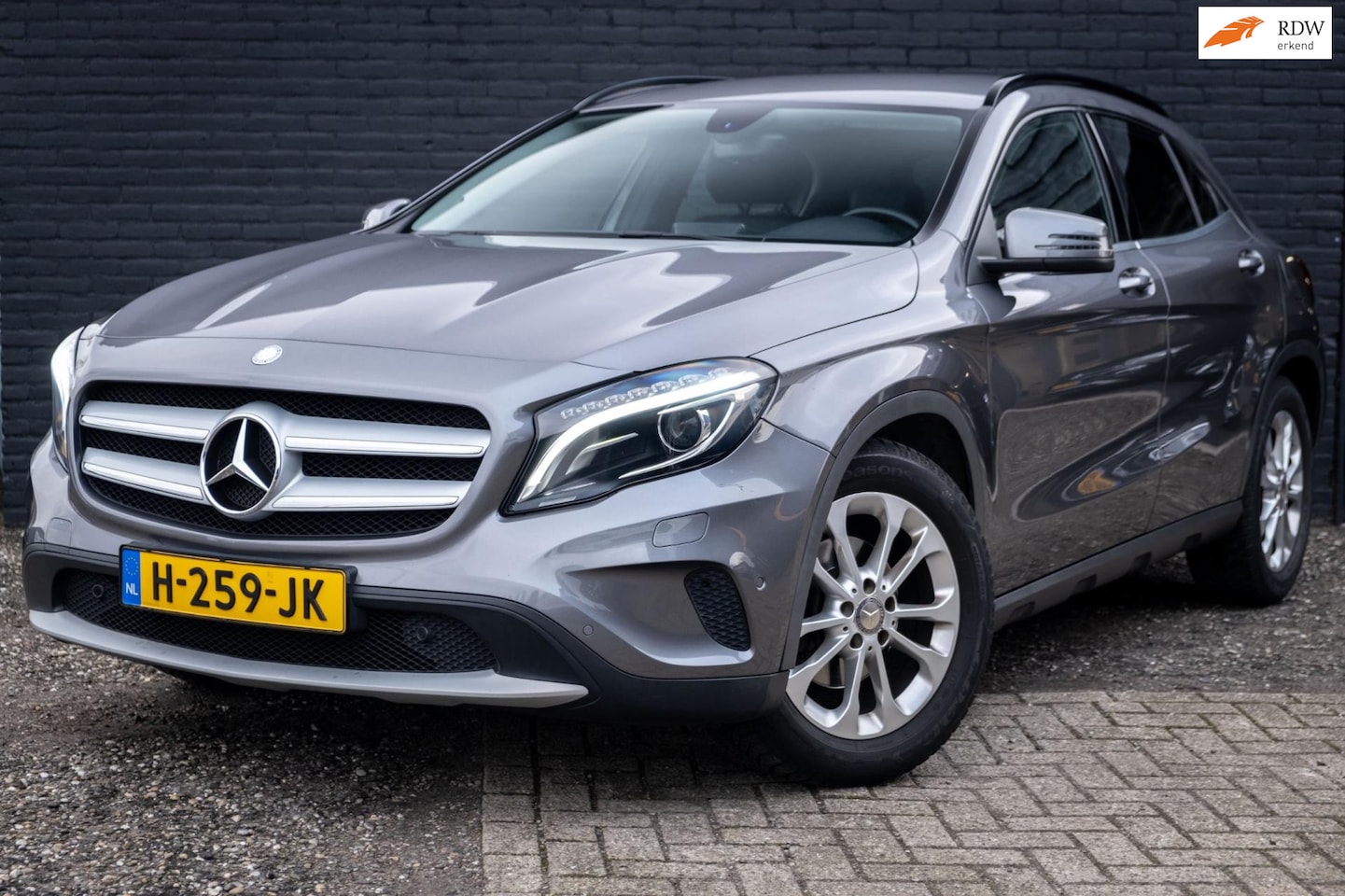 Mercedes-Benz GLA-Klasse - 200 Prestige | Xenon | Cruise | Stoelverwarming - AutoWereld.nl