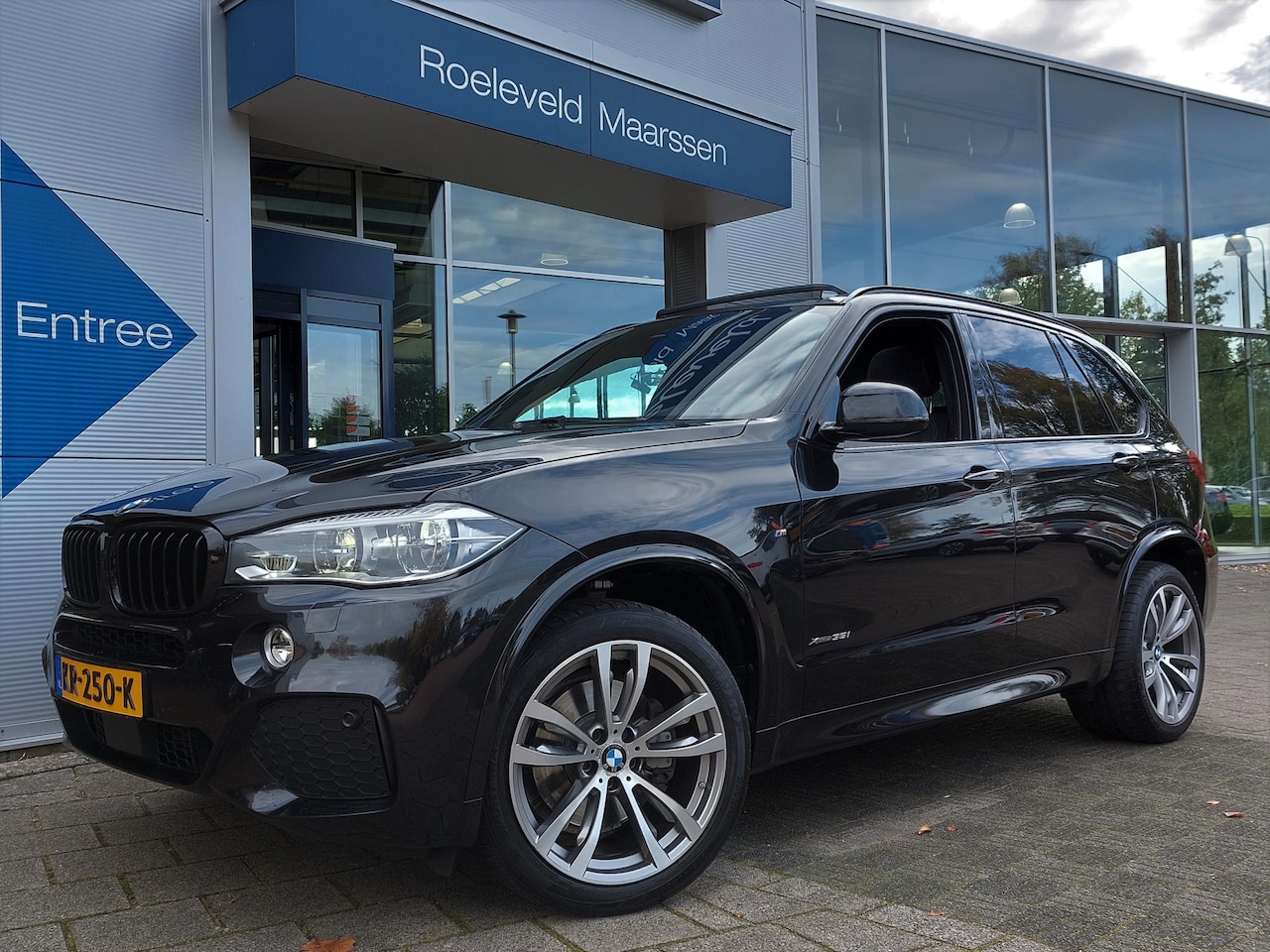 BMW X5 - xDrive35i 306pk High Executive M-Sport | Navi | Panorama-Schuifdak | Adap.Cruise | Clima | - AutoWereld.nl