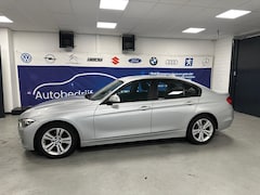 BMW 3-serie - 320i Executive