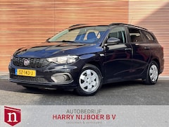 Fiat Tipo Stationwagon - 1.4 16v Pop Trekhaak / Zomer/Winter set / Parkeerhulp