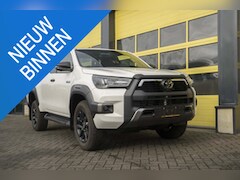 Toyota HiLux - 2.8 D-4D Xtra Cab Invincible MY 2025