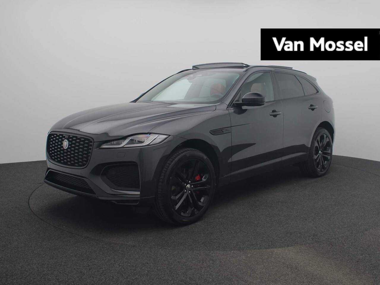 Jaguar F-Pace - 2.0 P400e PHEV R-Dynamic HSE 90th Ann. Edition Stoel en stuur verwarming | Stoel massage | - AutoWereld.nl