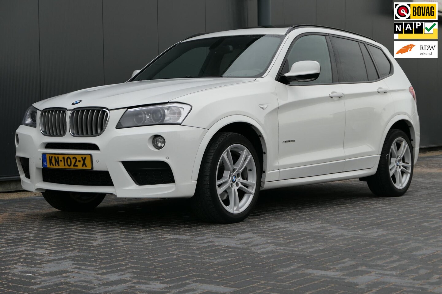 BMW X3 - XDrive35i High Executive M-sport Panodak Leder Navi Sportstoelen - AutoWereld.nl