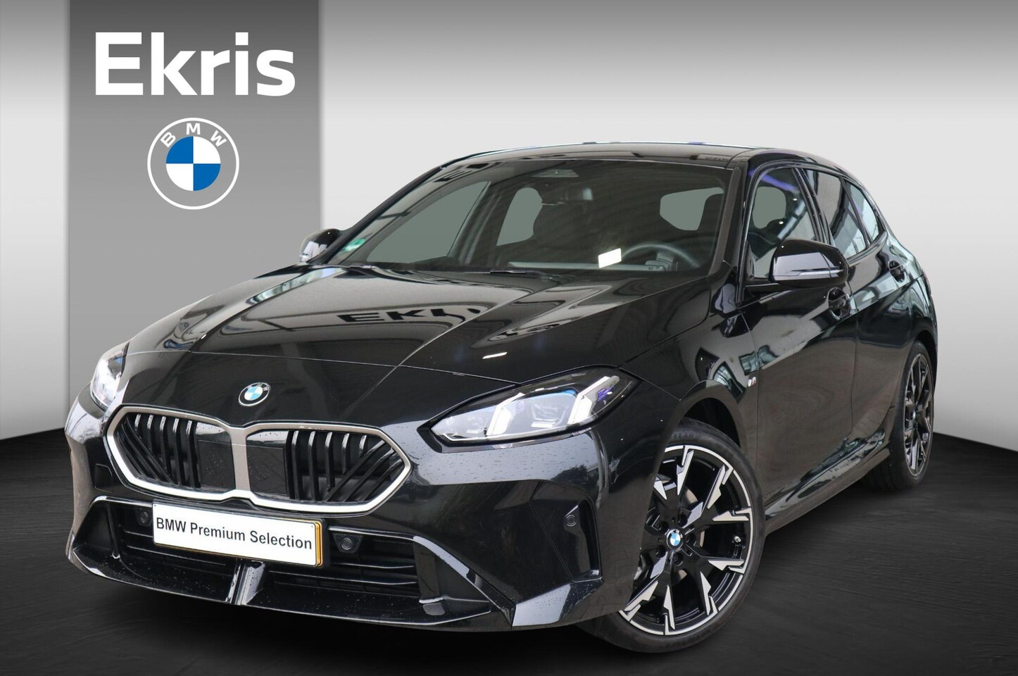 BMW 1-serie - 5-deurs 120 M Sportpakket | Premium Pack | Harman-Kardon | Stoelverwarming - AutoWereld.nl