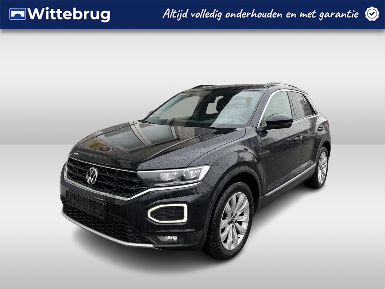 Volkswagen T-Roc - 1.5 TSI Sport / AUTOMAAT/ TREKHAAK/ KEYLESS/ ADAPT. CRUISE/ NAVI/ APP-CONNECT/ DAB/ PARK. - AutoWereld.nl