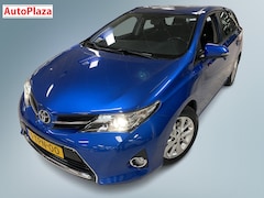 Toyota Auris Touring Sports - 1.3 Now