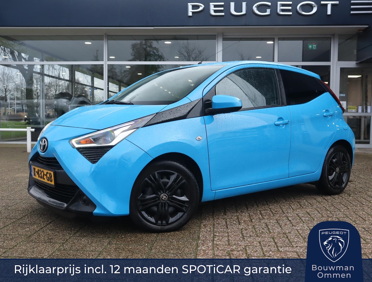 Toyota Aygo - VVT-i 72pk 5-deurs X-Play, Rijklaarprijs, Camera Cruise control Apple carplay Android auto - AutoWereld.nl