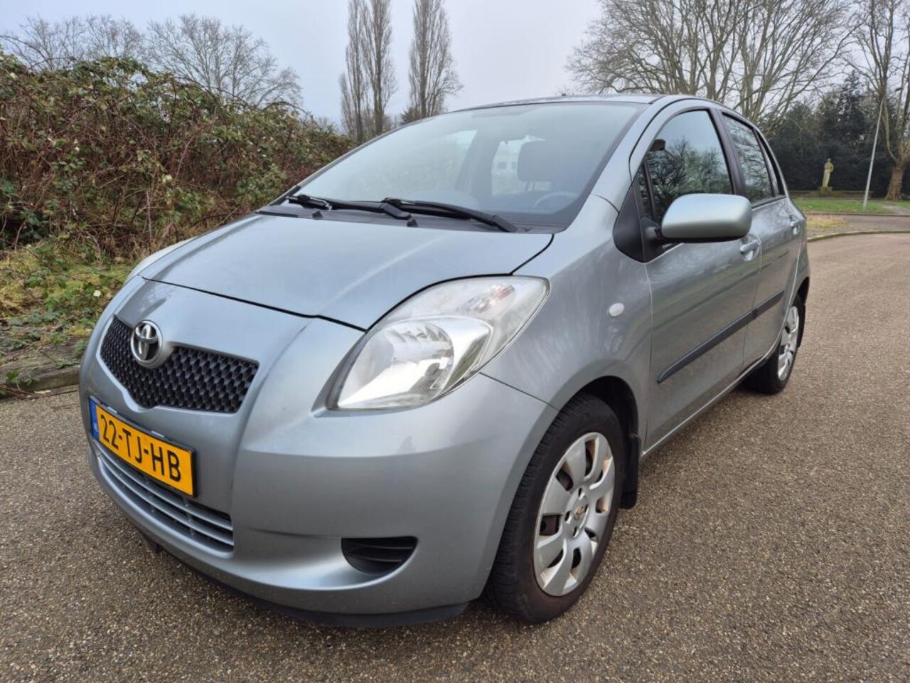 Toyota Yaris - 1.3 VVTi Sol MMT 1.3 VVTi Sol MMT, Automaat,5Drs,Airco!! - AutoWereld.nl