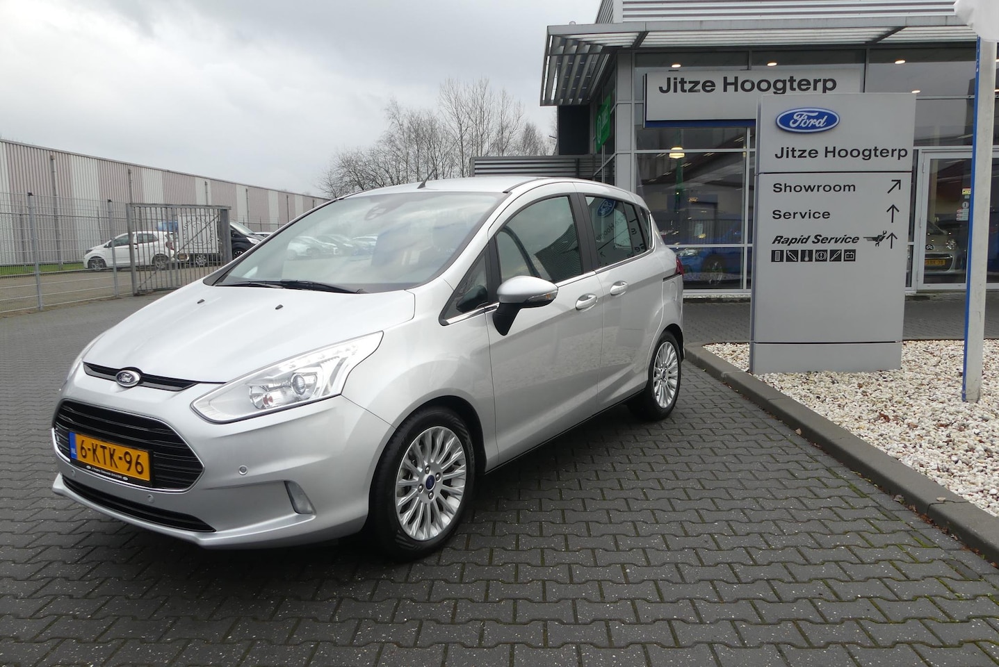 Ford B-Max - 1.6 TI-VCT Titanium AUTOMAAT.NAVI.TREKHAAK.CAMERA.D RIEM VERV. - AutoWereld.nl