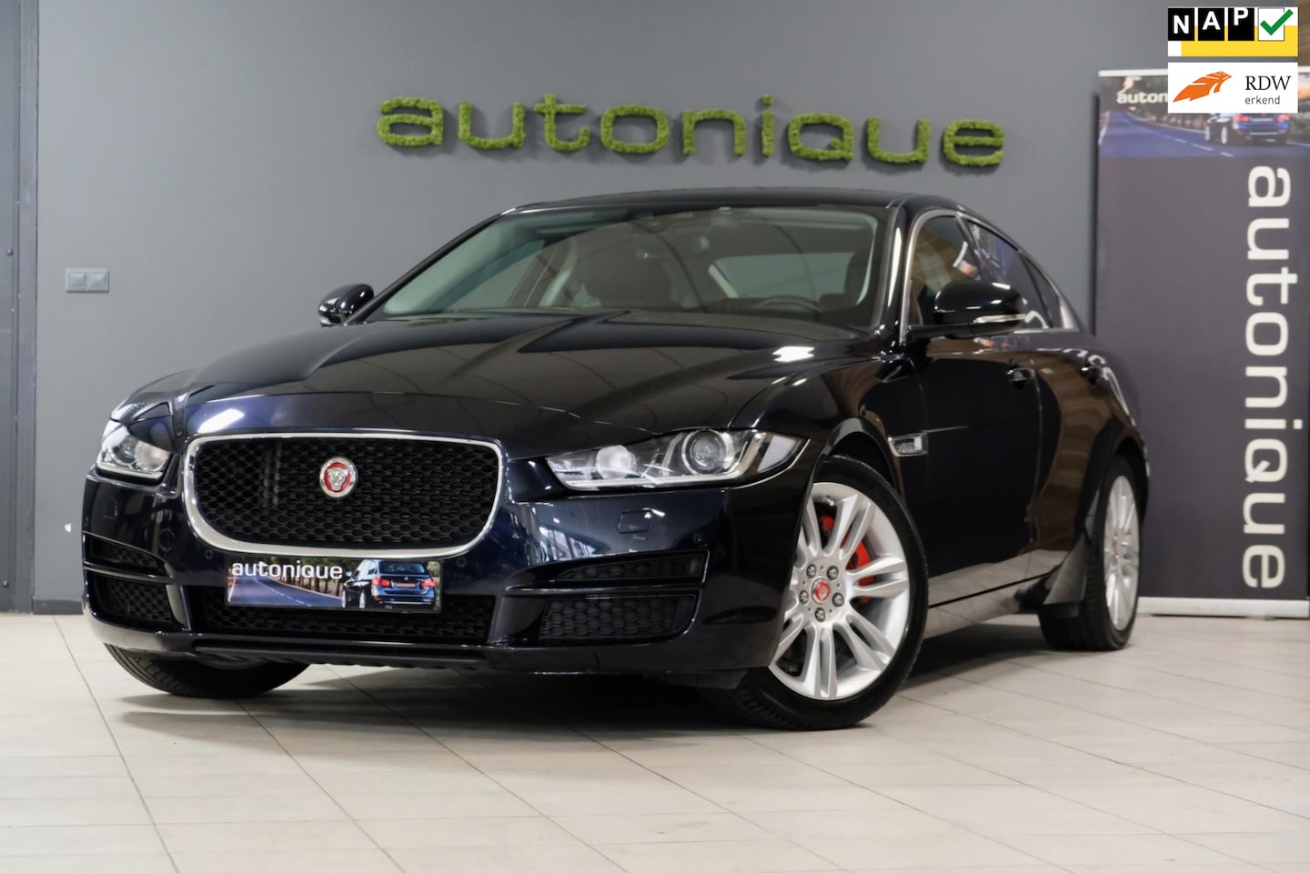 Jaguar XE - 2.0 Portfolio |Leder/Camera*94.776km*| DEALER ONDERHOUDEN - AutoWereld.nl