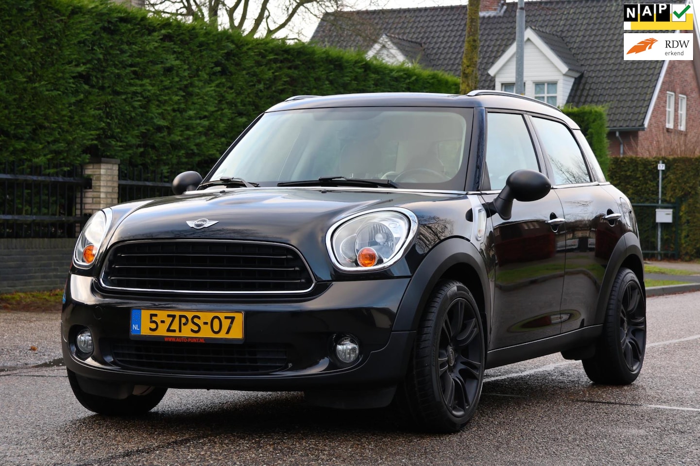 MINI Countryman - Mini 1.6 One | AUTOMAAT | CLIMA | CRUISE | LEDER | STOELVERWARMING | ZEER MOOIE GOED ONDER - AutoWereld.nl