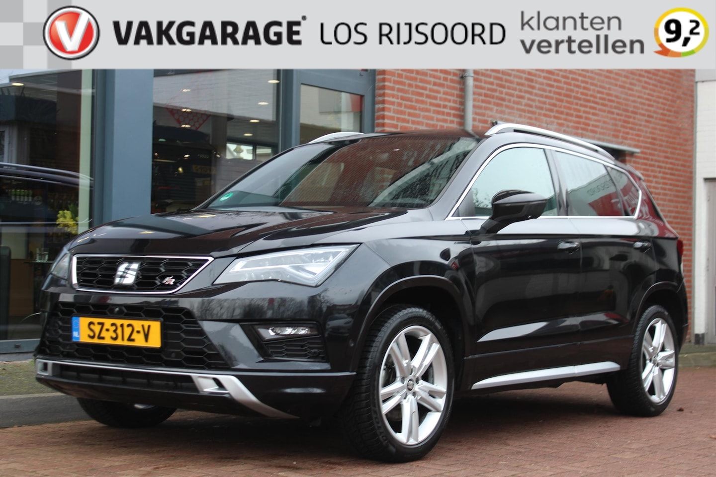 Seat Ateca - 1.4 EcoTSI Aut. *Business Intense* | Trekhaak | Carplay | Camera | Cruise & Climate Contro - AutoWereld.nl