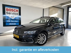 Volkswagen Passat Variant - 1.4 TSI PHEV GTE Business Panoramadak / Leer / Trekhaak