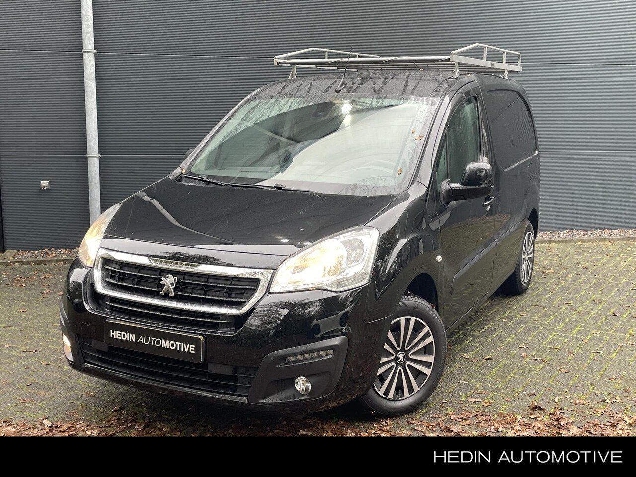 Peugeot Partner - 120 1.6 BlueHDi 75 L1 Première Navigatie | Climate Control - AutoWereld.nl