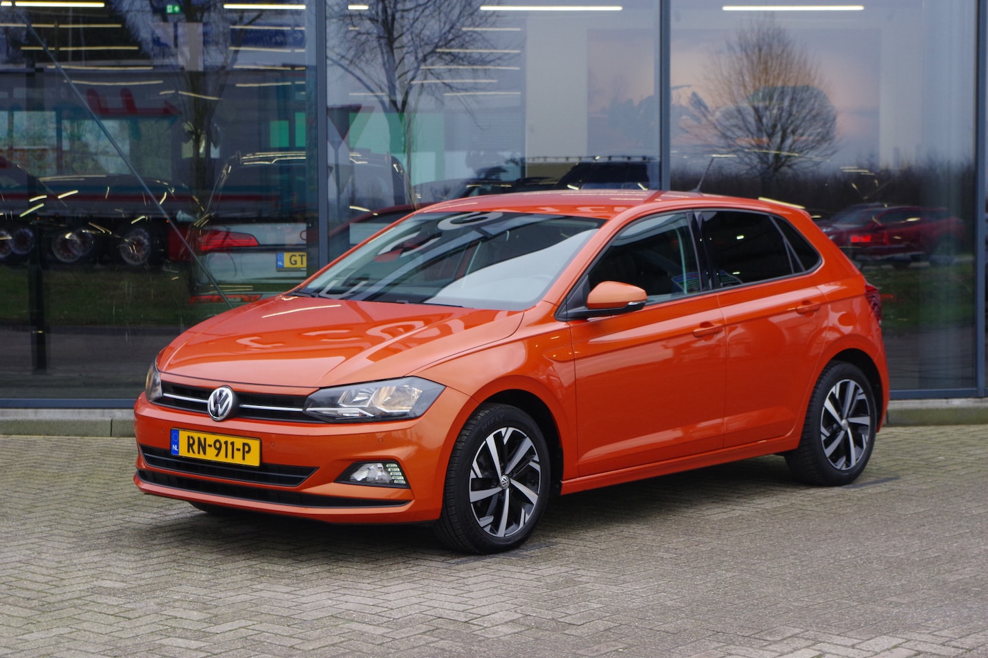 Volkswagen Polo - 1.0 TSI 95 PK Comfortline 5 Drs. Carplay, Navigatie, Adap. Cruise Control, Airco - AutoWereld.nl