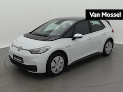 Volkswagen ID.3 - Pure 45 kWh 150 PK Automaat | Stoelverwarming | Navigatie | Apple carplay | Android auto |