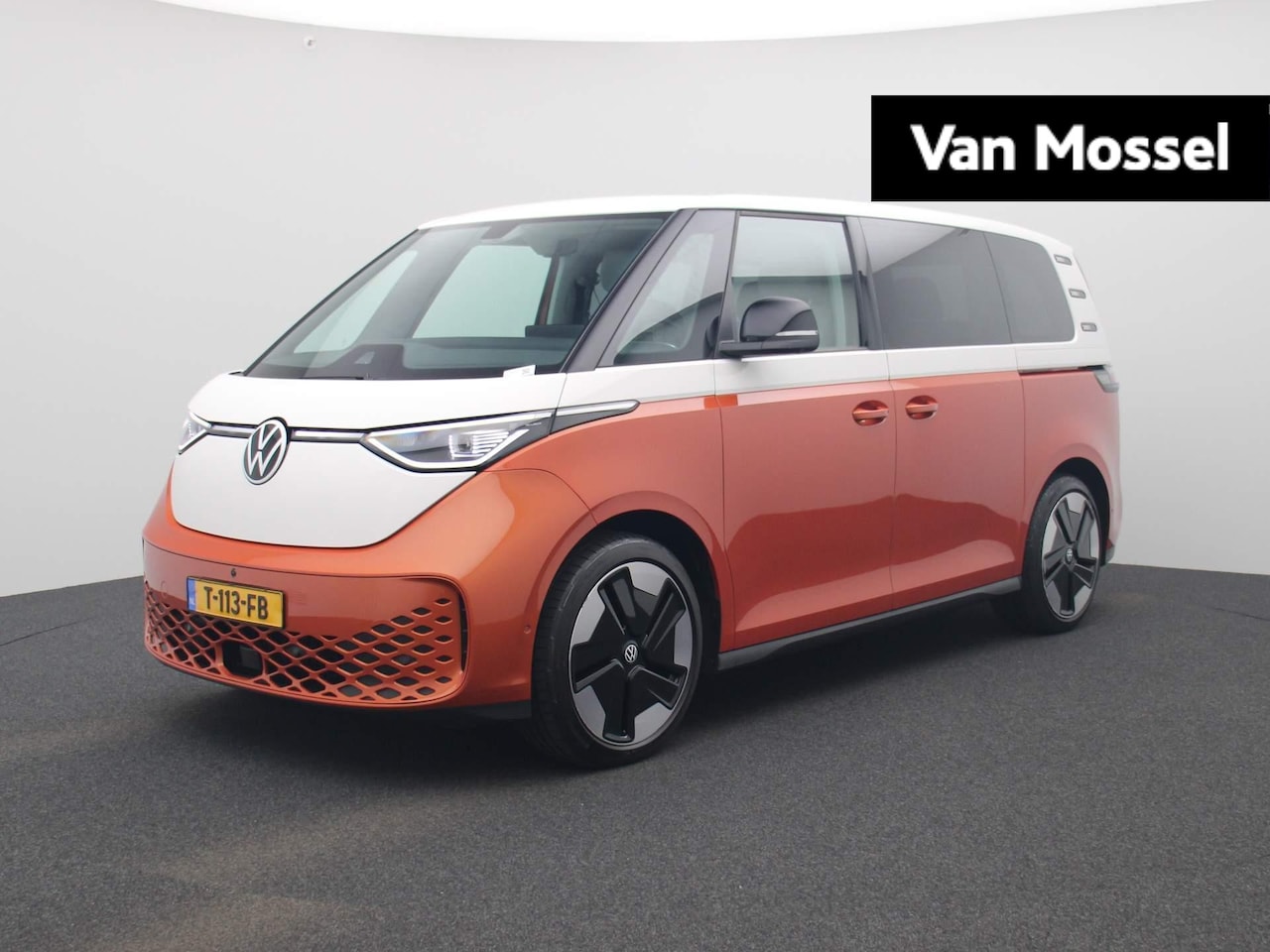 Volkswagen ID. Buzz - 1st Max 77kWh | Navigatie | Airco | Parkeersensoren voor/achter | 21 inch Velgen | 360' Ca - AutoWereld.nl