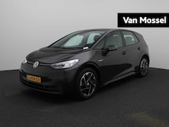 Volkswagen ID.3 - Pro 58 kWh | Navigatie | Stoel en Stuurwiel Verwarming | Parkeersensoren | 18 inch Velgen